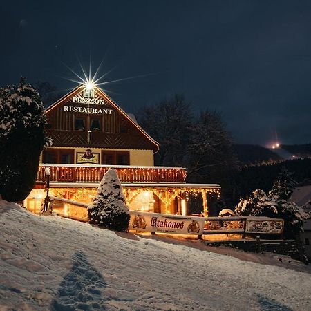 Pension & Restaurant Krakonos Harrachov Exteriör bild