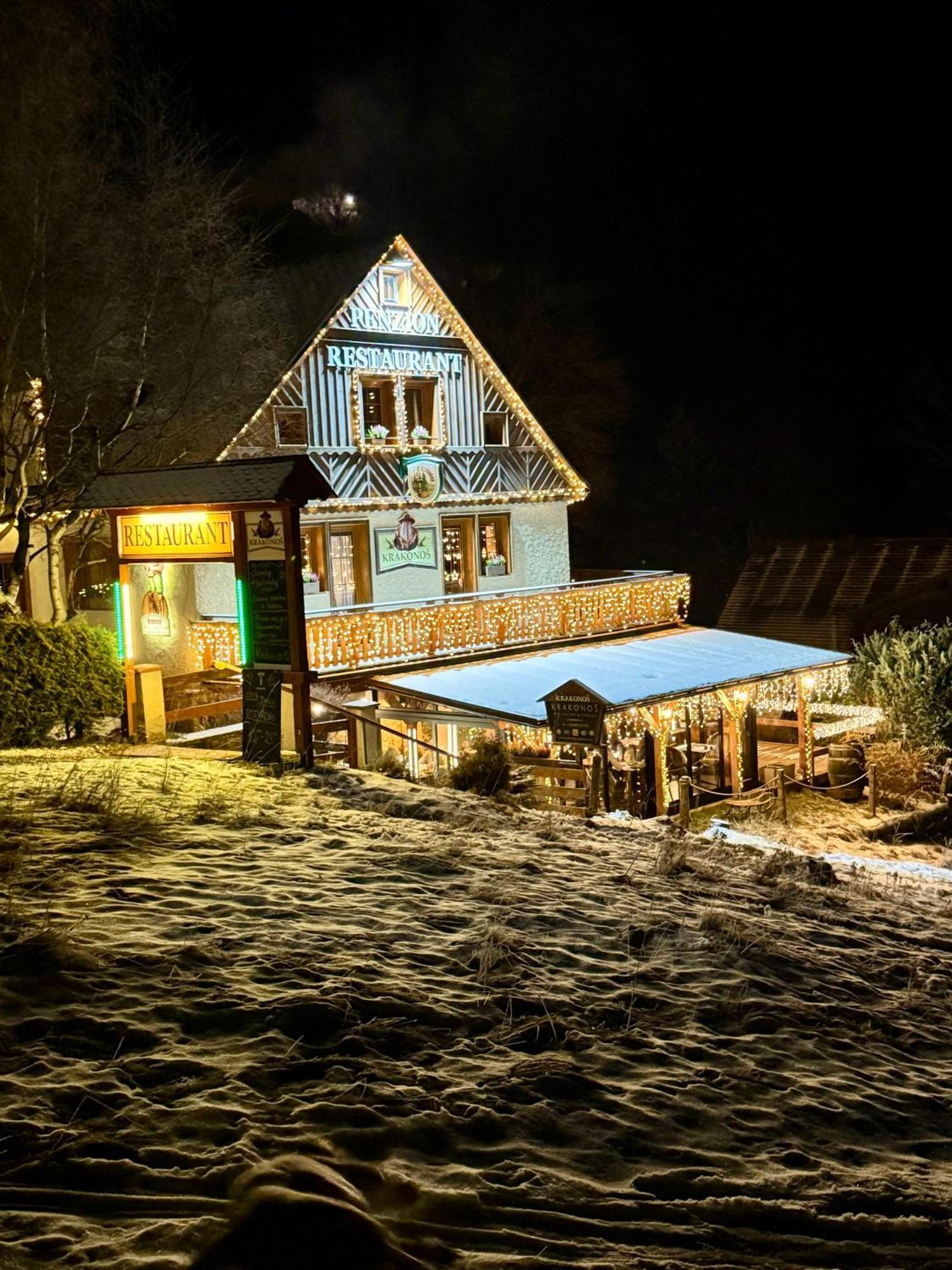 Pension & Restaurant Krakonos Harrachov Exteriör bild
